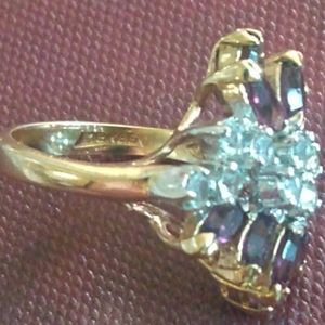 Gold Elect 18k ring size 6
